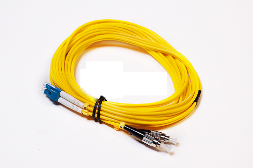 Шнур оптический соединительный (патч-корд) дуплексный 2FC/UPC-2LC/UPC SM 9/125 3.0 мм 7 м LSZH Шнур оптический соединительный (патч-корд) дуплексный 2FC/UPC-2LC/UPC SM 9/125 3.0 мм 7 м LSZH