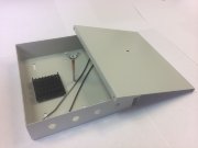 Кросс распределительный настенный микро до 4 портов FC/ST, сплошная панель (без адаптеров, пигтейлов, КДЗС)