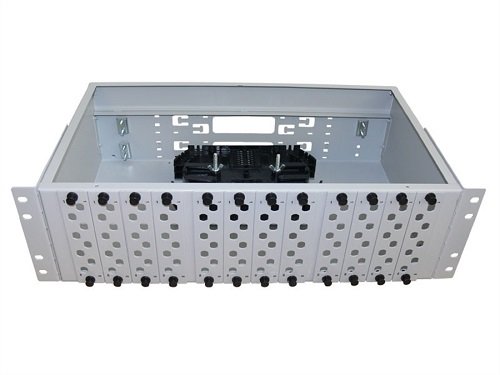 Кросс распределительный стоечный 19" , 64/72/96 порта FC/ST, 3U (без адаптеров, пигтейлов, КДЗС)