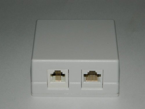 Розетка внешняя комбинированная компьютер RJ-45(8P8C) + телефон RJ-11(6P4C) Розетка внешняя комбинированная компьютер RJ-45(8P8C) + телефон RJ-11(6P4C)